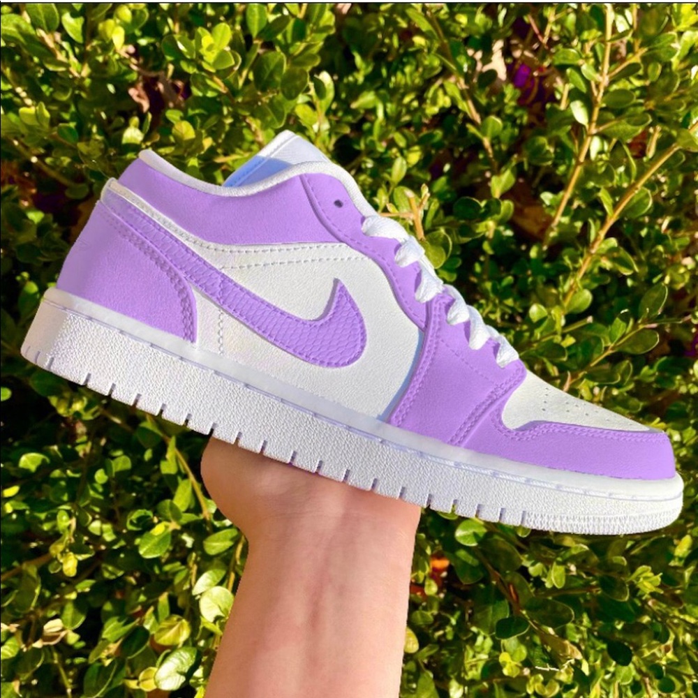 💜🤍Custom Purple Air Jordan 1 Lows 💜🤍